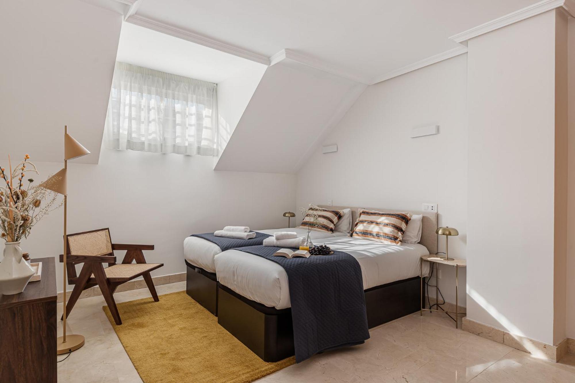 Апартаменты Waou Gran Via Attic - Corta Duracion Мадрид Экстерьер фото